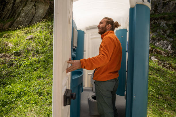 Best Emergency porta potty rental  in Aust, IN